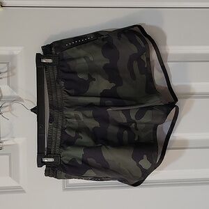 Old Navy Active shorts